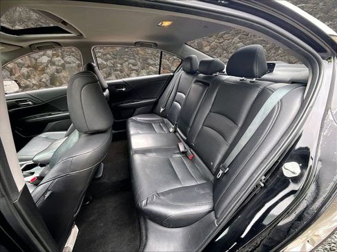 Used 2015 Honda Accord EX-L image 20