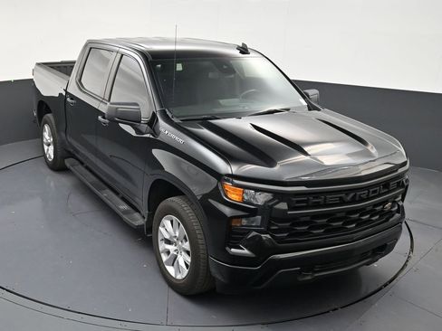 Used 2024 Chevrolet Silverado 1500 Custom RWD image 18