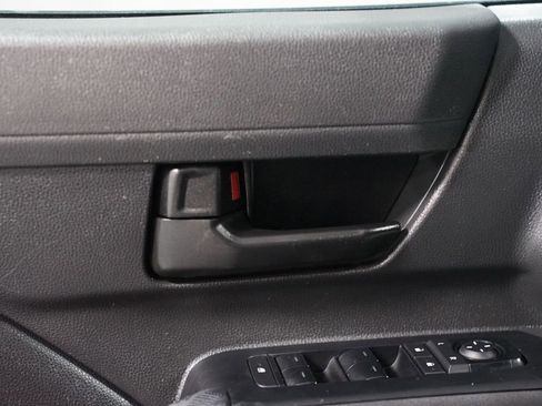 Certified 2024 Toyota Tacoma SR5 image 33