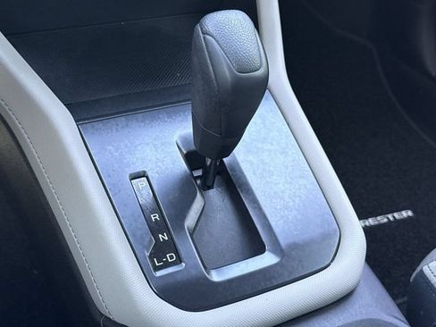Certified 2025 Subaru Forester AWD/4WD image 18