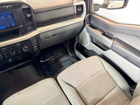 Used 2024 Ford F350 XLT image 21