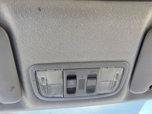 Used 2012 Honda Civic EX-L image 27