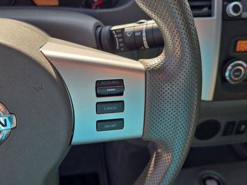 Used 2021 Nissan Frontier SV w/ Midnight Edition Floor Mats RWD image 31