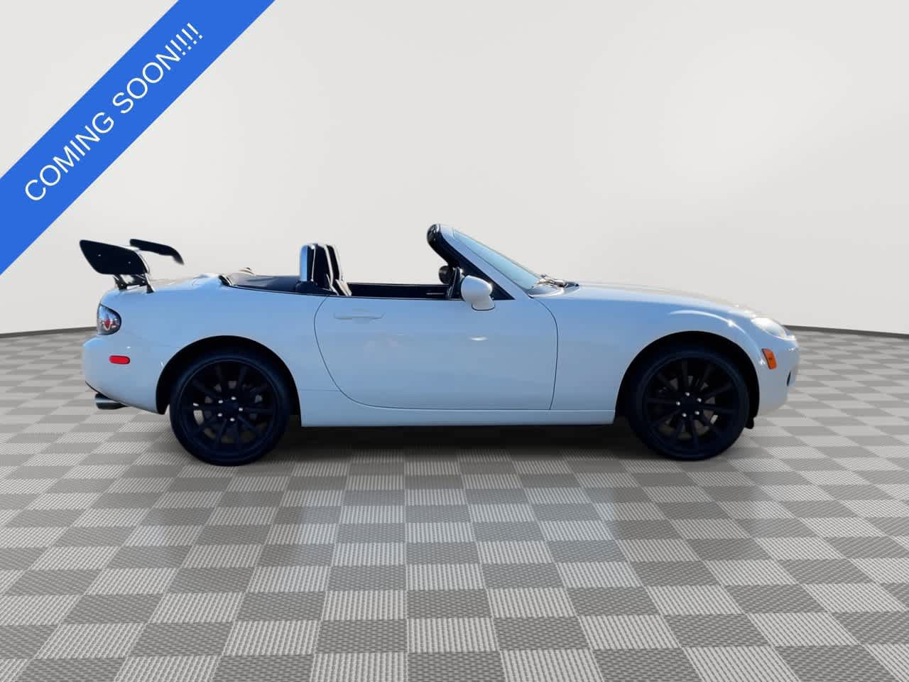 Used 2008 MAZDA MX-5 Miata Touring RWD image 9