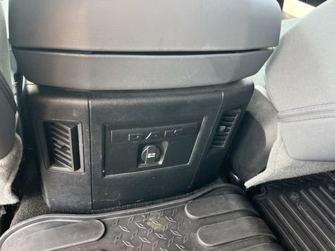 Used 2015 RAM 1500 Outdoorsman AWD/4WD image 21
