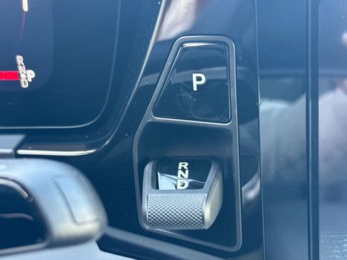 New 2026 Porsche Macan 4 Electric image 26