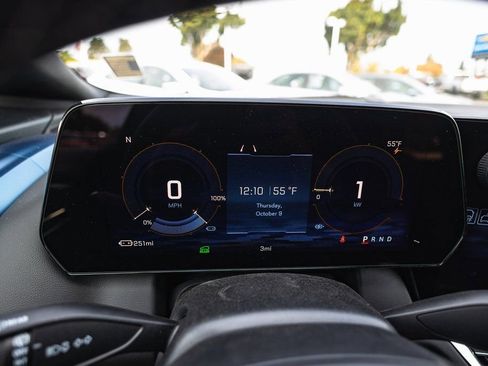 New 2026 Chevrolet Equinox EV LT w/ LPO, Blackout Package image 5