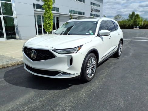 Used 2023 Acura MDX SH-AWD w/ Advance Package image 2