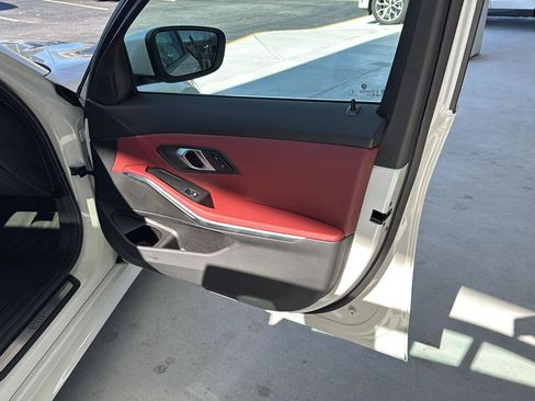 Certified 2025 BMW 330i Sedan w/ Convenience Package image 12