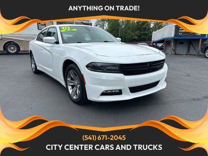 Used 2016 Dodge Charger SXT