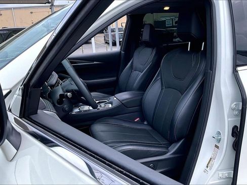 Used 2023 INFINITI QX60 Luxe w/ Cargo Package FWD image 36