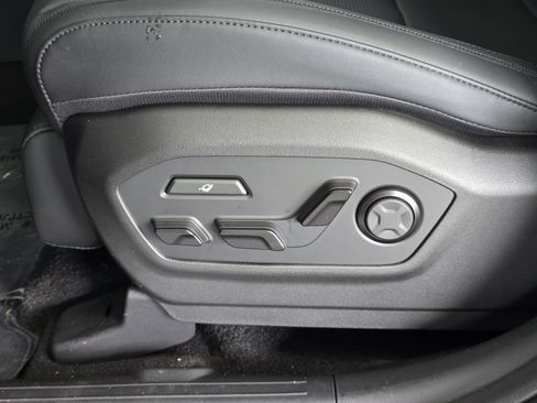New 2026 Hyundai Santa Fe Calligraphy AWD/4WD image 18