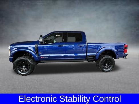 New 2026 Ford F250 Lariat w/ Black Appearance Package AWD/4WD image 8