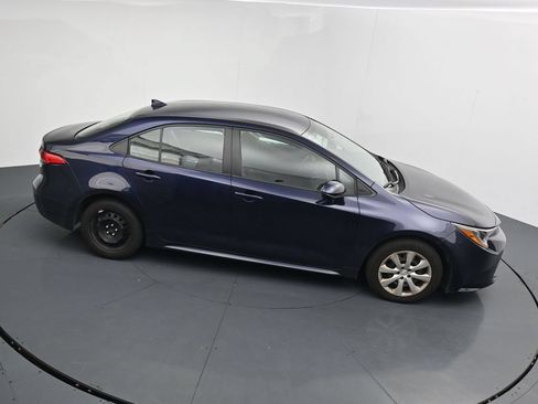 Used 2024 Toyota Corolla LE FWD image 17