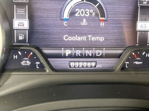 Used 2022 RAM 1500 Big Horn AWD/4WD image 12