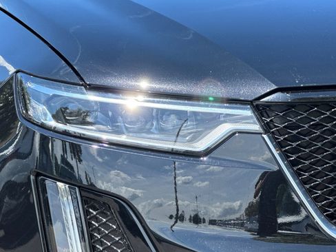 Certified 2024 Cadillac XT6 Sport w/ Technology Package AWD/4WD image 43