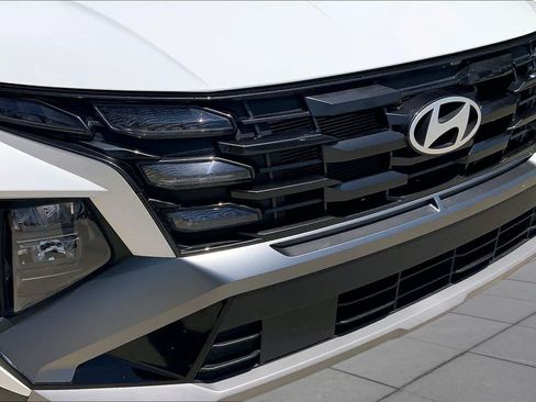 Used 2025 Hyundai Tucson SEL FWD image 31