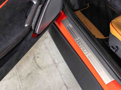 Certified 2023 Ferrari Roma image 33