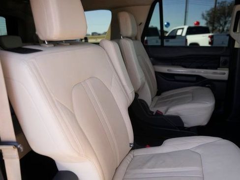 Certified 2024 Ford Expedition Max Platinum image 19
