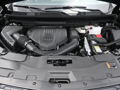New 2026 Chevrolet Traverse LT w/ Driver Confidence Package AWD/4WD image 33