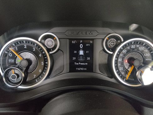 Used 2019 RAM 1500 Tradesman AWD/4WD image 23