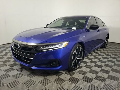 Used 2022 Honda Accord Sport image 3
