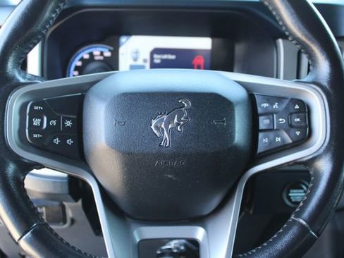 Used 2022 Ford Bronco Outer Banks image 19