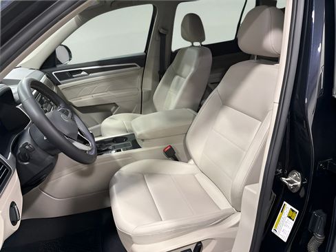Used 2022 Volkswagen Atlas SE FWD image 11