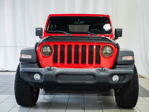 Used 2023 Jeep Wrangler Sport AWD/4WD image 2