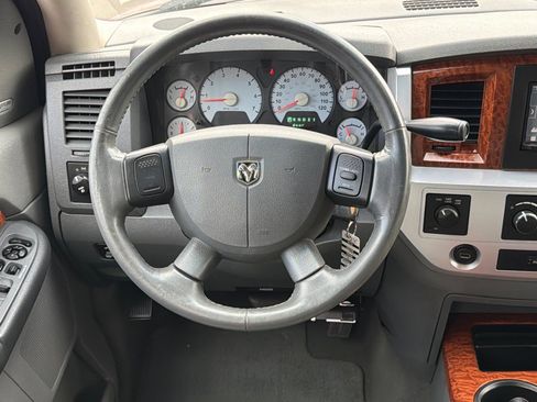 Used 2007 Dodge Ram 2500 Truck Laramie AWD/4WD image 13