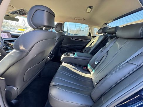 Used 2025 Genesis G80 2.5T image 16