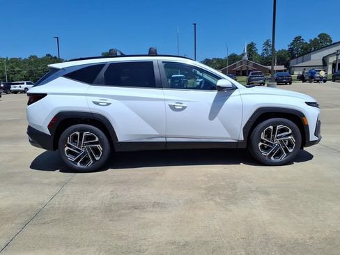 New 2026 Hyundai Tucson SEL Plus FWD image 2
