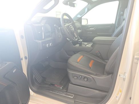 Used 2026 GMC Sierra 1500 AT4 w/ AT4 Premium Package AWD/4WD image 41