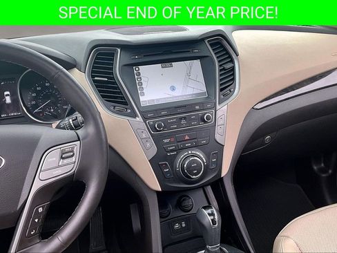 Used 2017 Hyundai Santa Fe Sport w/ 2.4L Tech Package 04 image 9