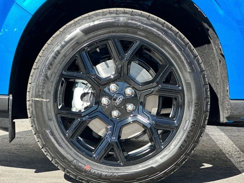 New 2025 Ford Maverick XLT w/ XLT Luxury Package image 23