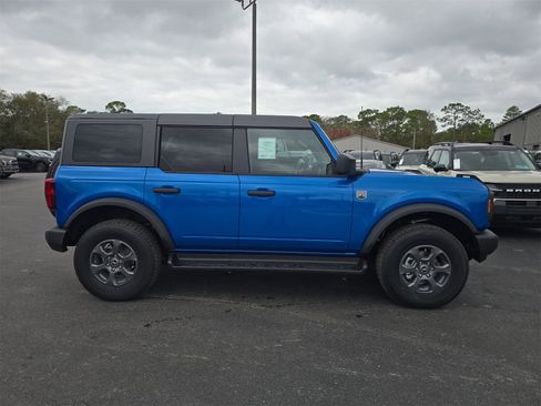 New 2026 Ford Bronco Big Bend image 3
