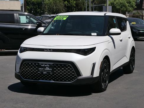 Used 2023 Kia Soul EX FWD image 7