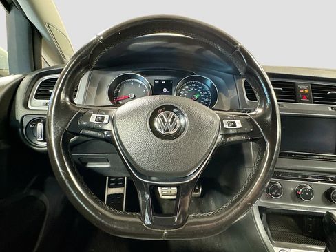Used 2017 Volkswagen Golf Alltrack SE AWD/4WD image 14