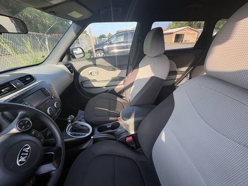 Used 2019 Kia Soul FWD image 10
