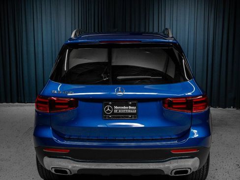 New 2026 Mercedes-Benz GLB 250 image 8