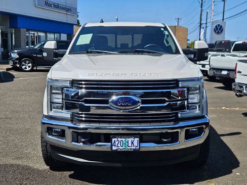 Used 2019 Ford F350 Lariat w/ Lariat Ultimate Package AWD/4WD image 8