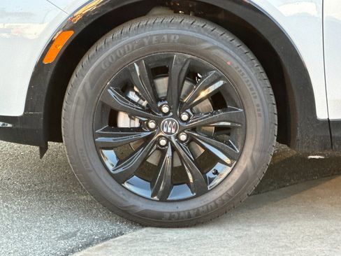 New 2026 Buick Envista Sport Touring w/ Convenience I Package FWD image 25