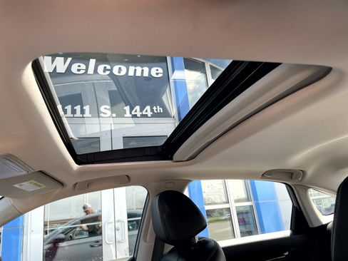 Used 2024 Honda Civic Touring image 11