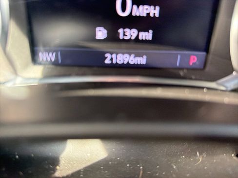 Used 2023 Chevrolet Equinox RS image 9