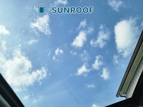 Used 2023 Subaru Forester Limited image 33