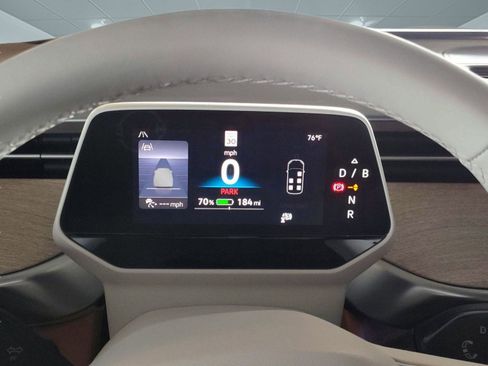 New 2025 Volkswagen ID. Buzz Pro S Plus image 12