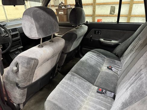 Used 1989 Mercury Tracer Base 4dr Wagon image 17