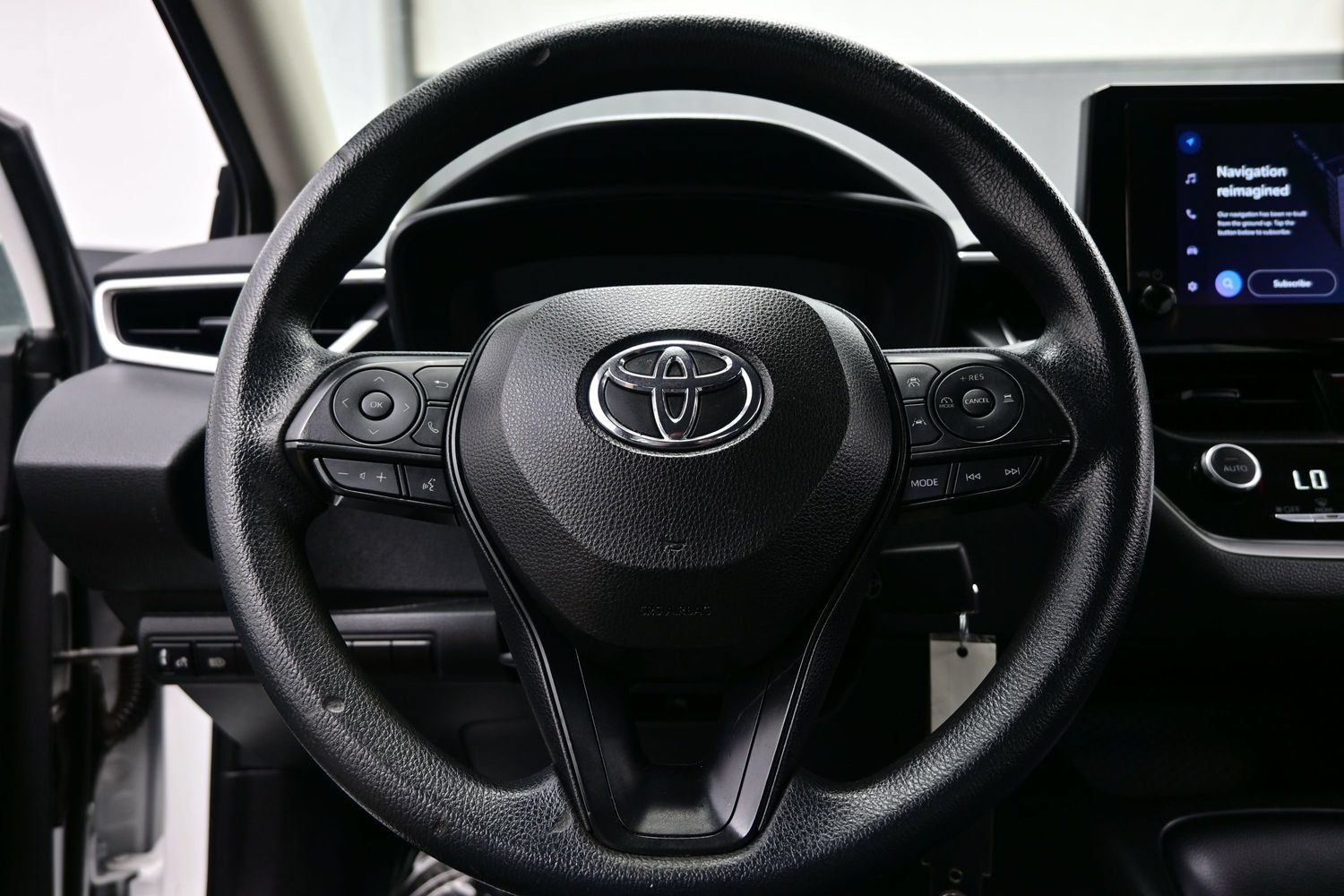Used 2023 Toyota Corolla LE FWD image 20