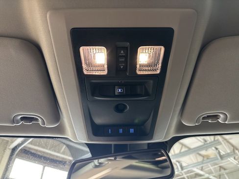 Used 2018 RAM 1500 Sport w/ Convenience Group image 16