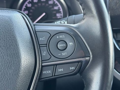 Used 2024 Toyota Camry SE w/ Convenience Package image 24